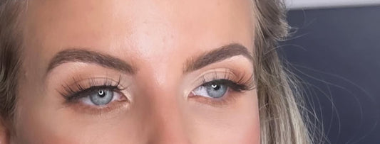 Eye & Strip Lash Application