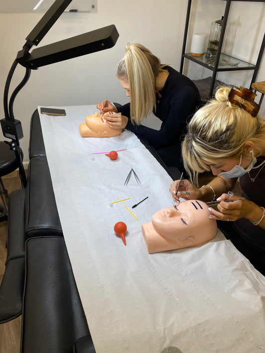 Classic Lash Extention Course