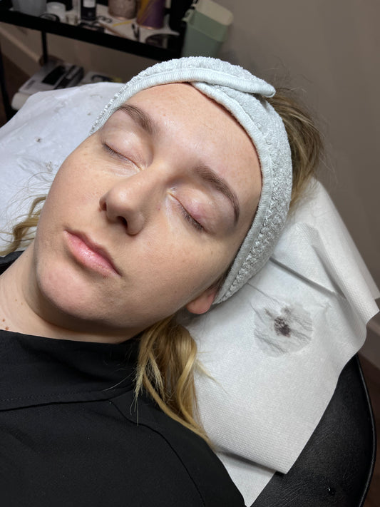 Brow Wax Shape & Tint